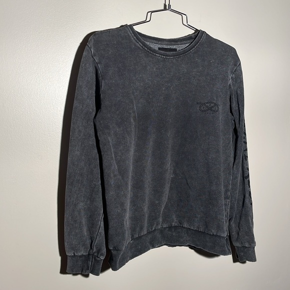 Cotton On Banzai Reef Yacht Club Sweatshit - Picture 2 of 8